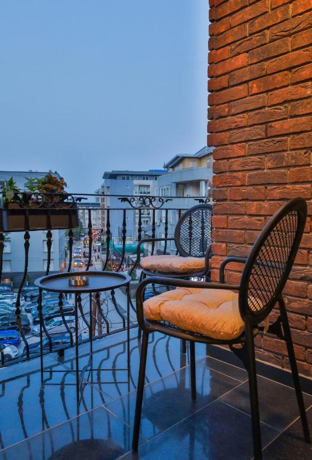Benelux Hotel Peje Ngoại thất bức ảnh
